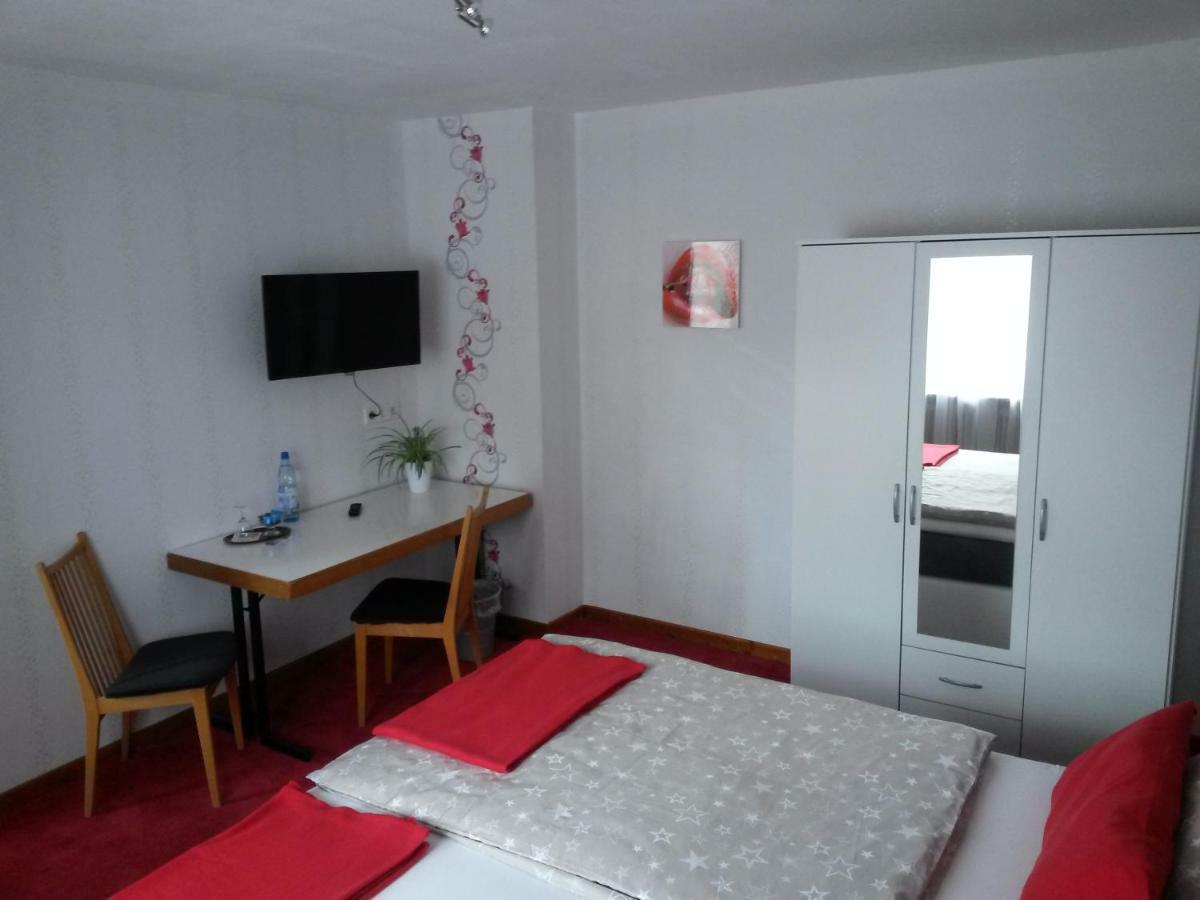 Ferienhaus Bernhardine Knüllwald Zewnętrze zdjęcie